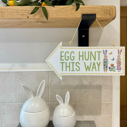 Pastel Flowers Wooden Egg Hunt Arrow